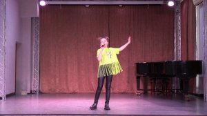 Фролова Полина 
А.Ермолов, С.Золотухин «Лунатики»