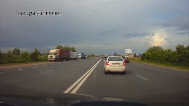 если рядом сидит мент)) смотреть онлайн