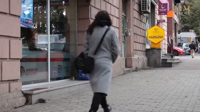 Нищие на центральном проспекте Руставели в Тбилиси смотреть онлайн