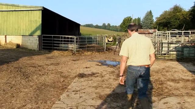 TB Free England: The Closed Herd смотреть онлайн