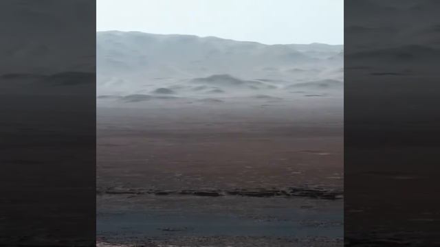 Панорамный вид с поверхности Марса. Марсоход Curiosity.
