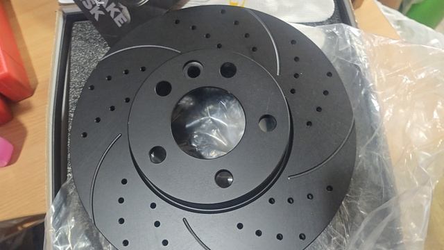 Тормозные диски Ganz Pro Line VW TOUAREG.mp4 смотреть онлайн