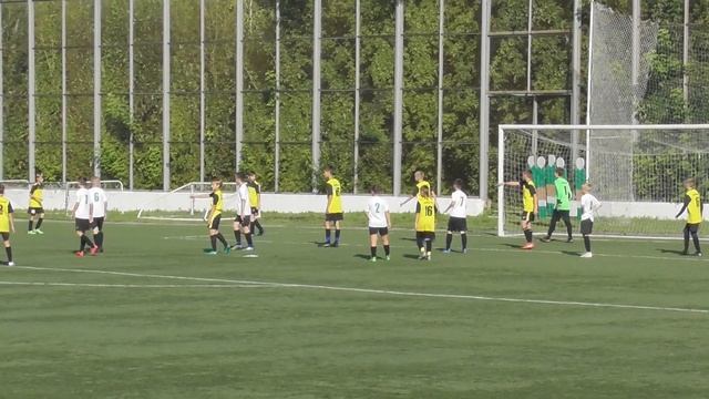 Металлург Запсиб-1 - СШОР 07 Кемерово 0:2 смотреть онлайн