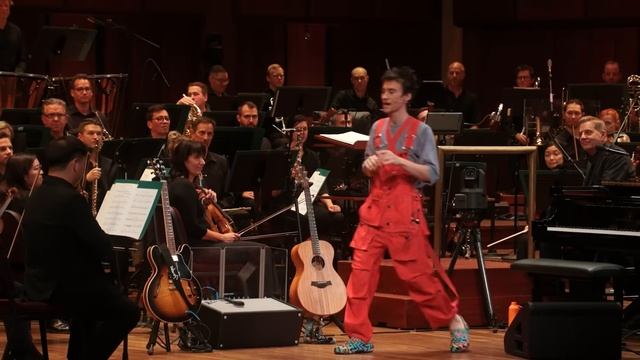 Jacob Collier Improvises the National Symphony Orchestra (Live from the Kennedy Center) смотреть онлайн