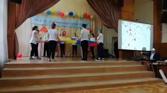Школа 830 класс 7 воздушном шаре(1) смотреть онлайн