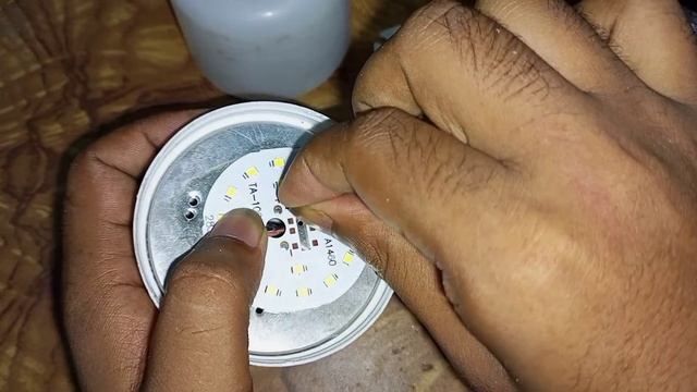 How To Repair Led Light With SMD Bulb смотреть онлайн
