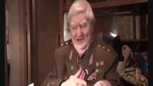 Примерили сталинские сапоги и в них утонули