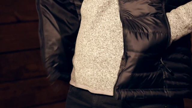 Patagonia Women's Down Sweater Vest смотреть онлайн