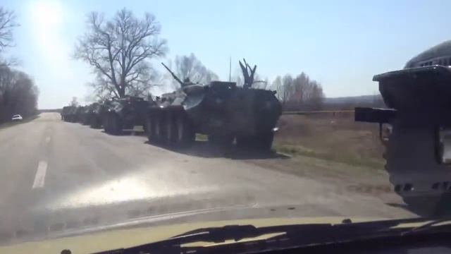 Войска и БТР едут в Луганск! Новости Украины! 08.04.2014 смотреть онлайн