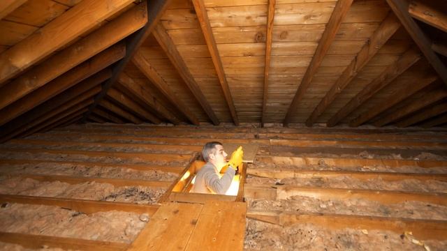 How to Conduct a Home Energy Assessment | Ask This Old House смотреть онлайн