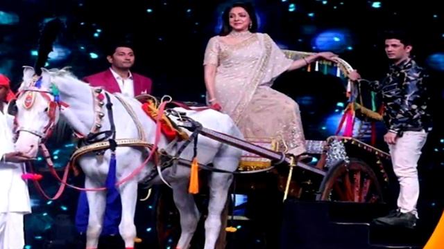 हेमा मालिनी की पहली फिल्म | Hema Malini First Movie | Hema Malini Dharmendra Love Story смотреть онлайн