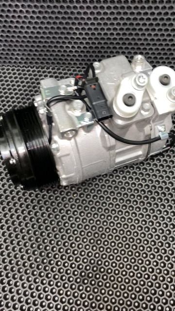 Компрессор кондиционера Mercedes A0008303702