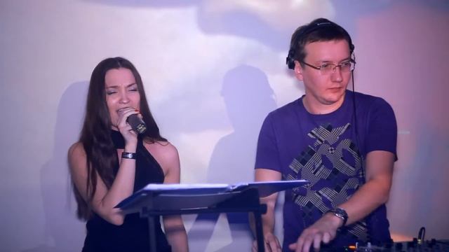 DJ Айрат AiR и вокалистка Anna Dummer смотреть онлайн