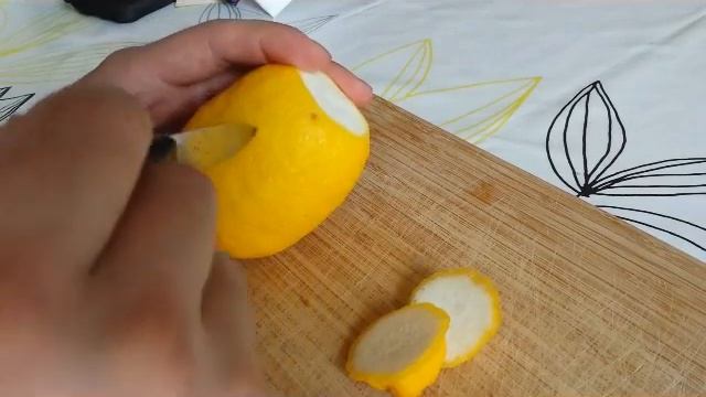 Comment decouper un citron / Cut a lemon смотреть онлайн