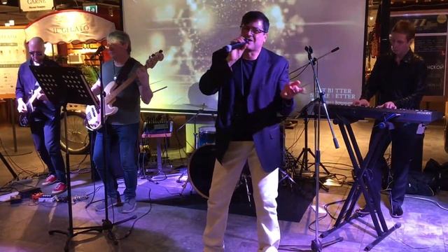 Лучшая Итальянская группа в Москве - Alberto Ciccarelli & Italian band смотреть онлайн