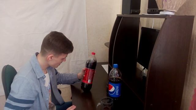 КОЛА ЗА 15 РУБЛЕЙ И ЗА 89 РУБЛЕЙ смотреть онлайн