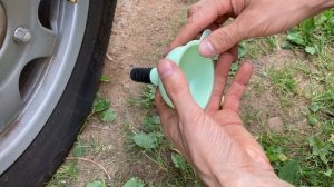 Как сэкономить на шиномонтаже. Набор для замены ниппеля без снятия колеса.