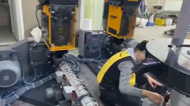 1300 MM ABA EXTRUDER FİLM MAKİNASI смотреть онлайн