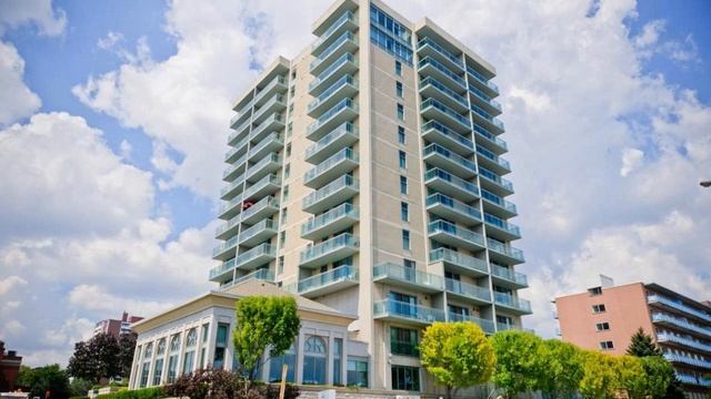 The Waterside Inn, Mississauga, Canada смотреть онлайн