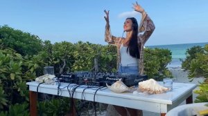 Korolova - Live @ Zanzibar, Tanzania