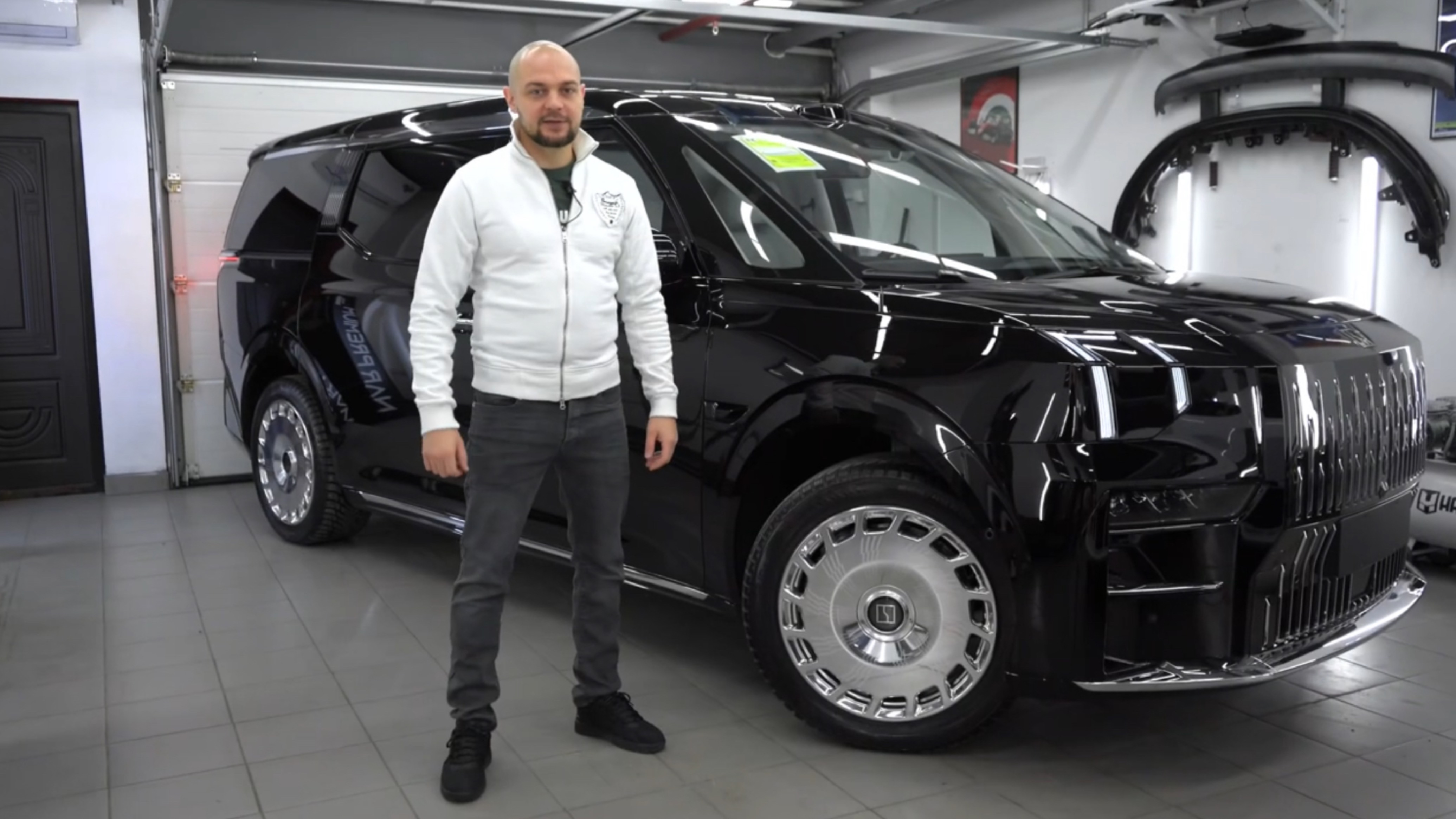 Первый Zeekr 009 Glory Edition в России