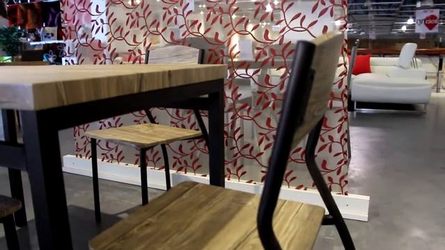 SONOMA OAK DINING TABLE AND CHAIRS смотреть онлайн