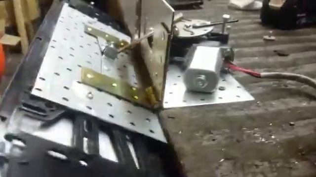 Откидной номер на авто без троса 4 смотреть онлайн