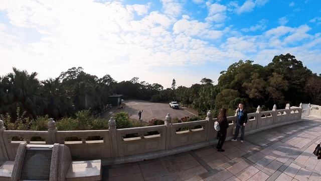 лысина на фоне Будды:)