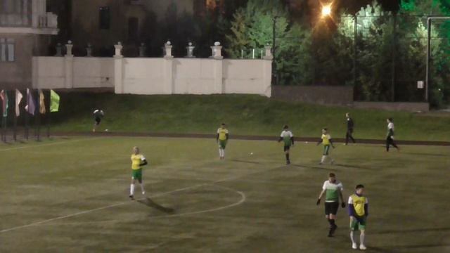 Чемпионат по футболу 8х8. Sellout Sport System 0-2 ЛФК Луч 3 смотреть онлайн