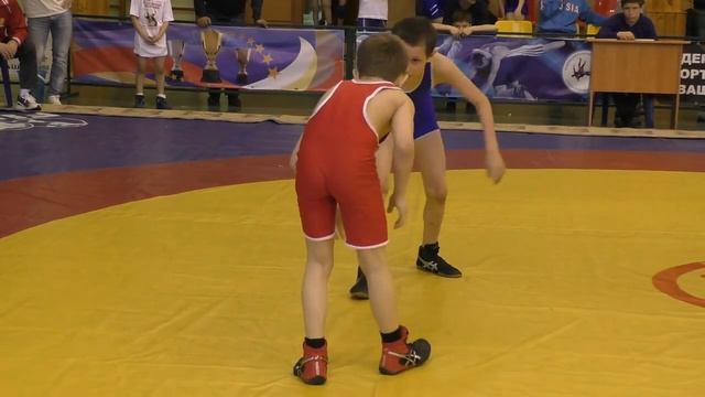 За 3 место. Откр. турнир по вольной борьбе среди юношей к 70-ю МС СССР Николаева В.И. 2016.