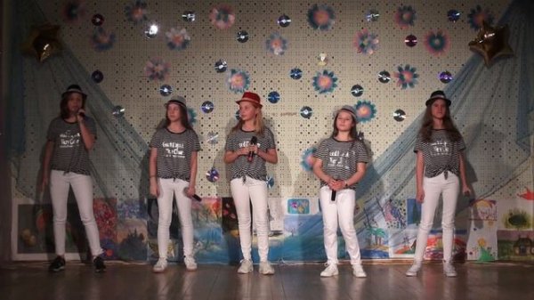 Volare Cantare исполняет ансамбль Фьюжн