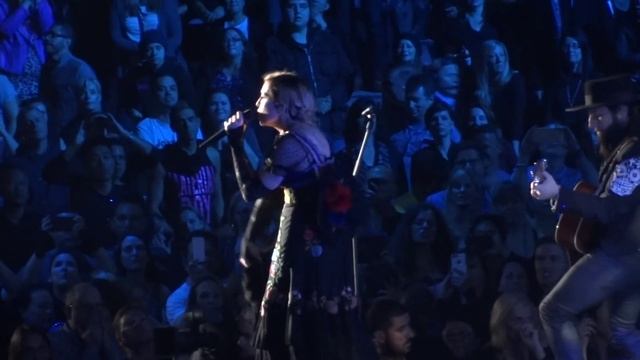 Rebel Hearts Madonna & Sean Penn - 17. Ghosttown - Madonna Rebel Heart Tour смотреть онлайн