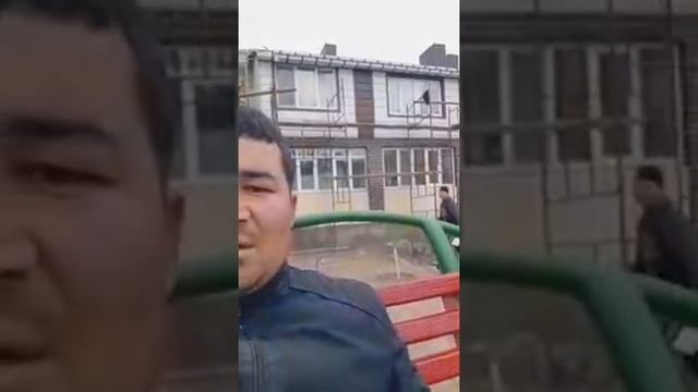 Усто Мухриддин Фасад Иши Ва Тунукафон смотреть онлайн