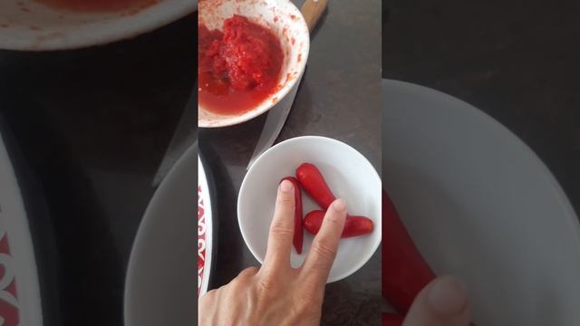 Аджика остры смотреть онлайн