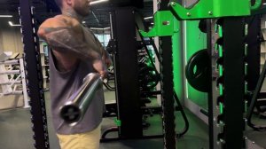 Тяга штанги к подбородку
