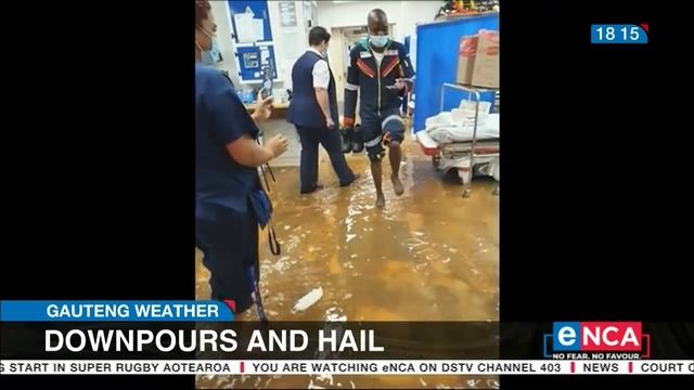Heavy rain and hail hit parts of Gauteng смотреть онлайн