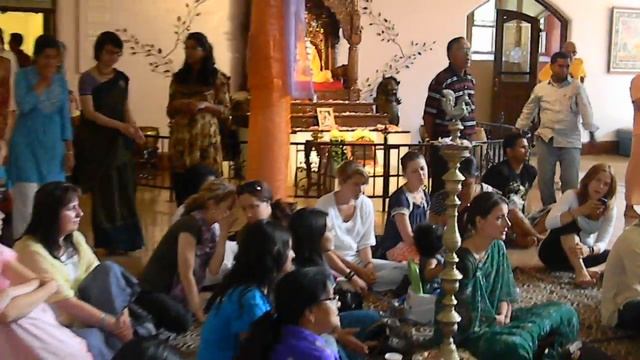 12-Hour Kirtan By HH Niranjana Swami In Toronto, July 15, 11!!! Part II