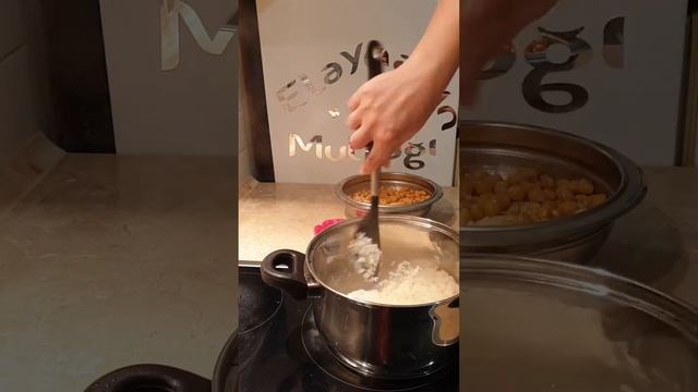 Маклюбе/Маклубе из индейки (maklube hindi eti ile) смотреть онлайн