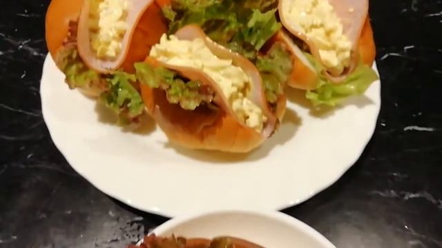 ham tartar sauce Sandwich смотреть онлайн