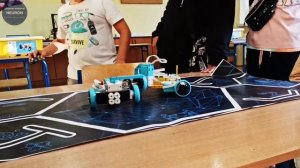 Zawody Robotów Sumo - Akademia Robotyki NEURON - LEGO Spike Prime
