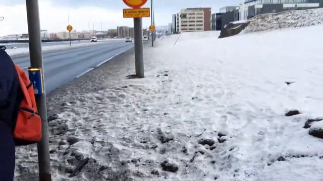 Iceland отпуск без путевки Исландия Северное сияние финансовый кризис 2008 Дерипаска алюминий завод смотреть онлайн