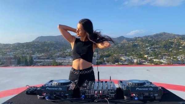 Korolova - Los Angeles, USA