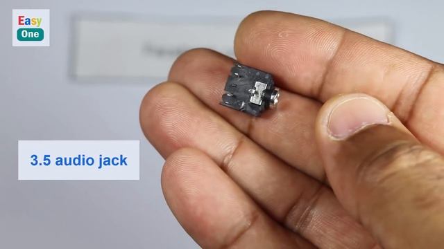 How To Make a Mini Simple Audio Amplifier using C945 transistor смотреть онлайн