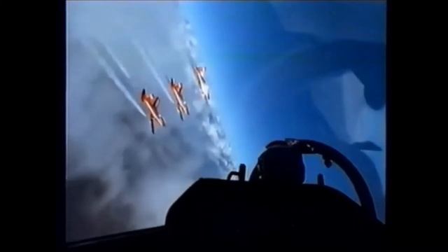 Publicité 1997 Adecco (anciennement Ecco comme le dauphin) смотреть онлайн