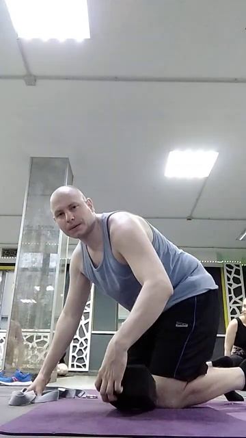 Перерыв. Отдых между упражнениями. Фитнес Атмосфера занятий. #sports #motivation #fitness #cardio смотреть онлайн