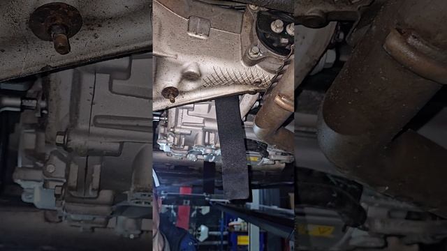 Замена масла в редукторах Lixiang L7, L8, L9 смотреть онлайн