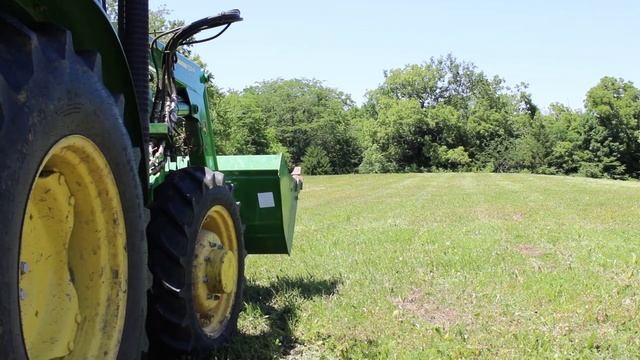 Easy Sunflower Planting with the John Deere 5065E | Homestead Vlog #1 смотреть онлайн