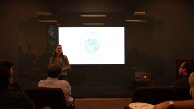 Insight Speaker Series: Beauty in the Small Things-Chloe McKenna смотреть онлайн