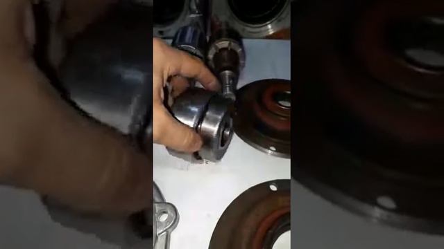 СРАВНЕНИЕ ВИБРАТОРОВ ВИ-9-8 НБ (ВИБРОМАШ)  И ИВ-98Н (КРАСНЫЙ МАЯК)-360p