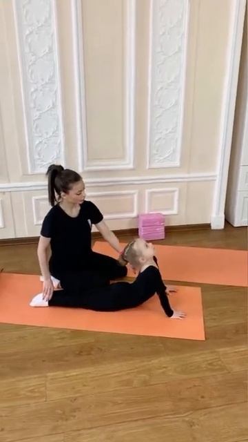 Как делать гимнастические отжимания смотреть онлайн